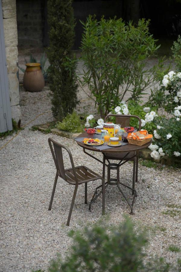 Les Chambres D'Agmara Arles Luaran gambar